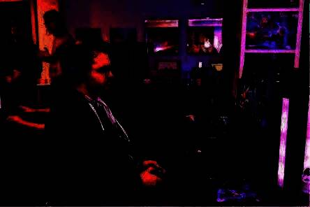 《矩阵：零日危机》手操射击画面