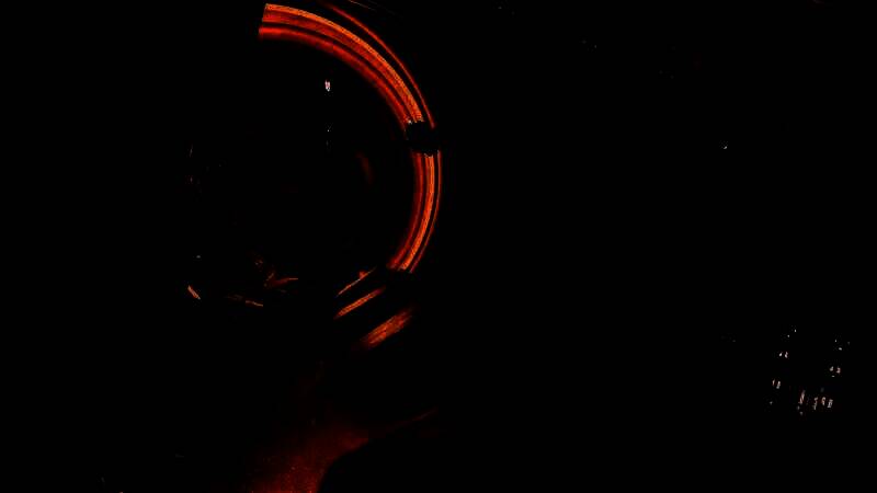 《钢铁之种》游戏截图11