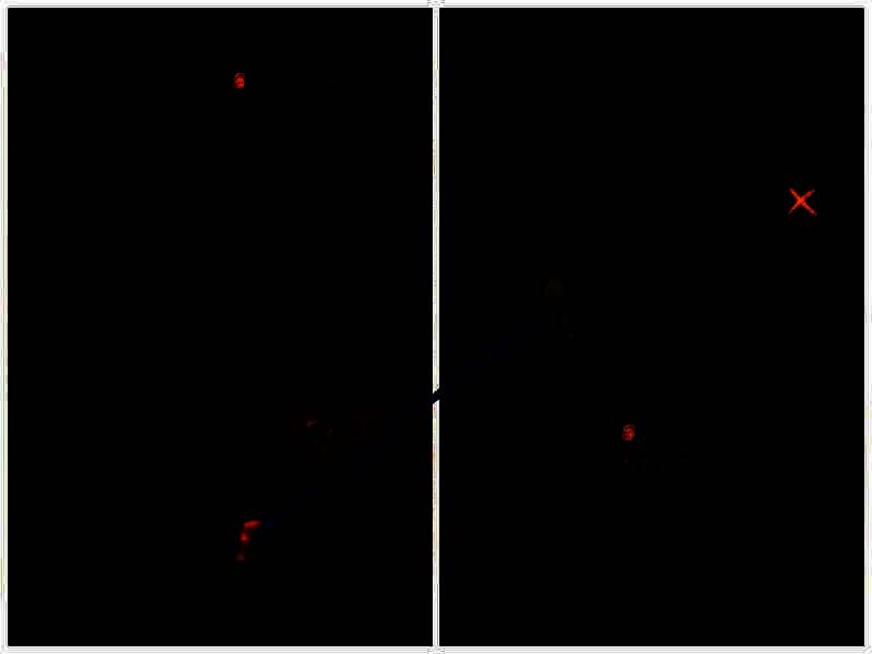 地上的娃娃左脚