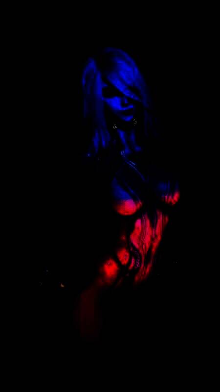 《星刃》照相模式暗黑风格女角色截图2