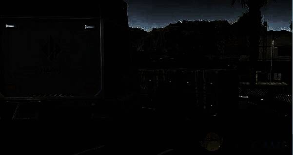 无人机平台航空箱及后面箱子位置图