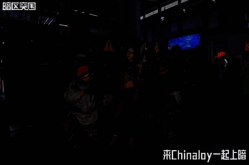 暗区首领与玩家互动现场图1