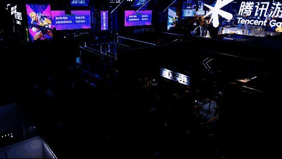 玩家在催更专区互动画面