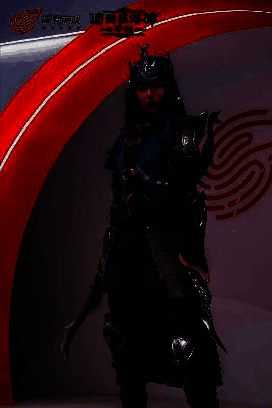 舞台上雾刃Coser精彩表演