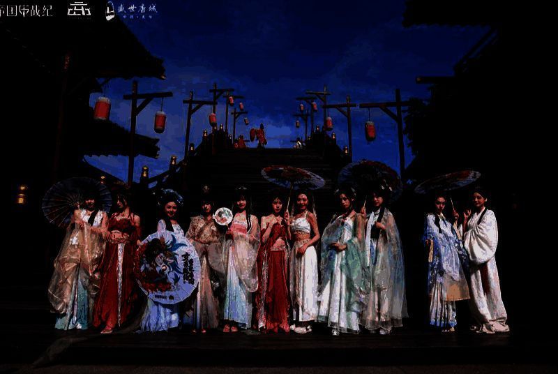 颜值达人在唐城的画面