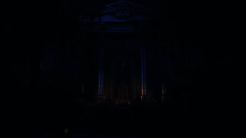 破败堡垒场景，巨剑高悬营造紧张氛围