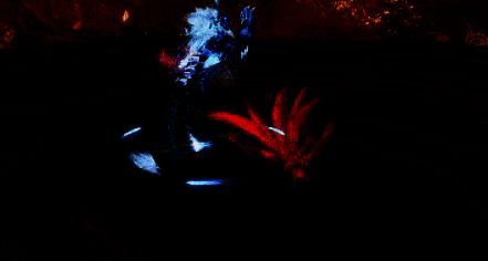 狴犴在家园中化为器械形态，释放圆形蓝色结界，范围内角色头顶显示‘庇护’状态图标