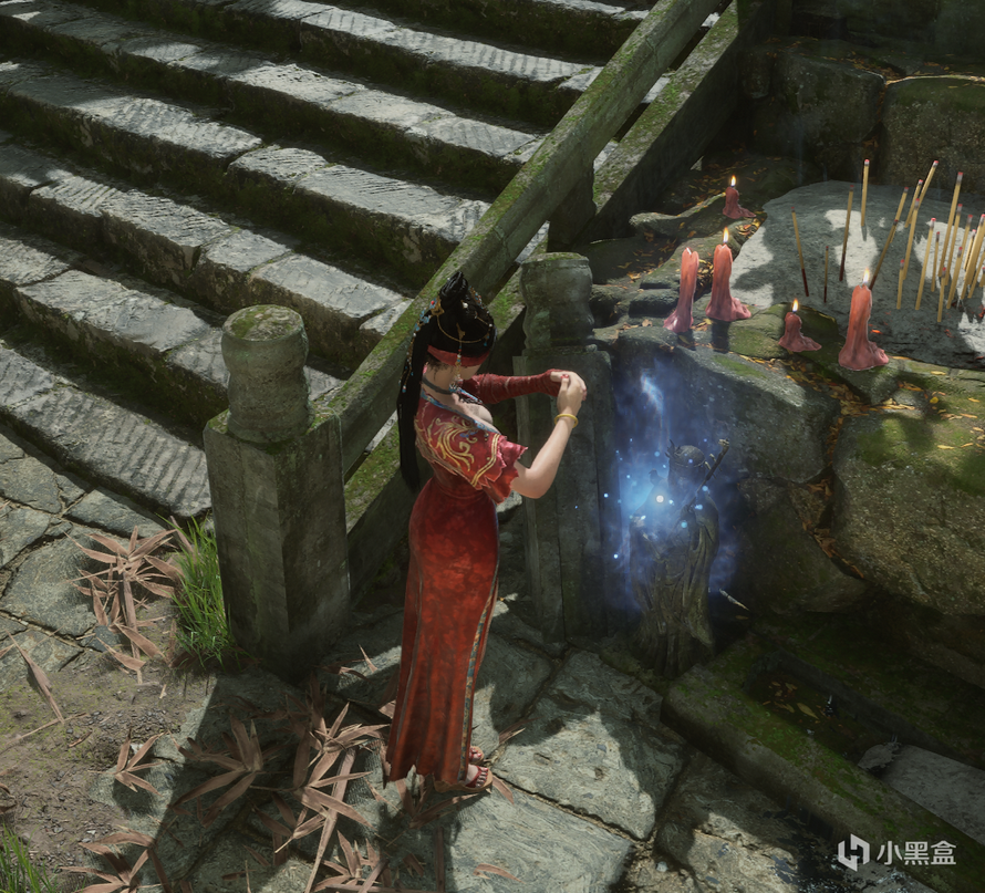 近距离展示祭拜触发时的特效动画，光芒从地面升起，符文环绕周身