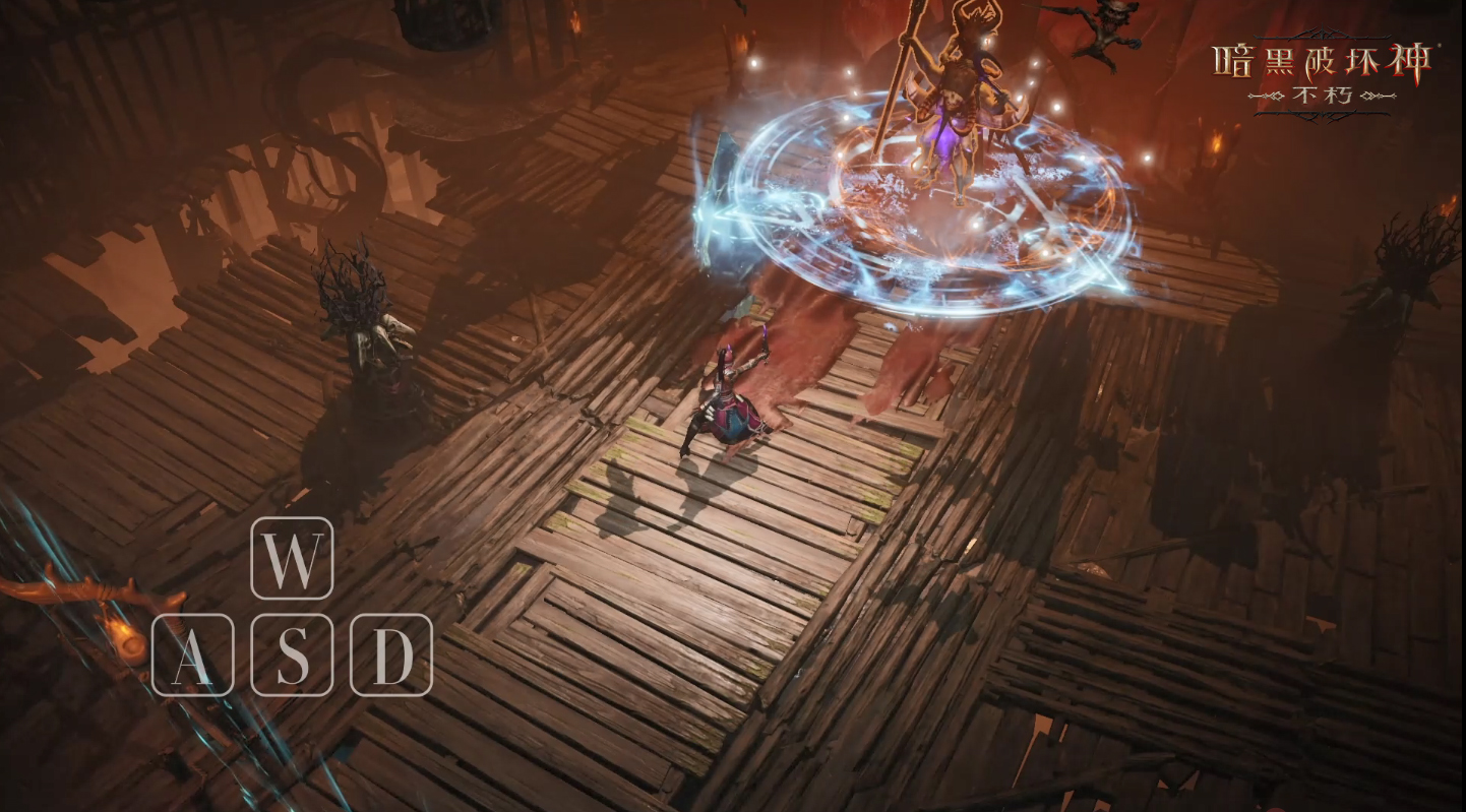 怀旧风格对比图：左侧为1996年《暗黑破坏神》DOS版界面，右侧为PC旗舰版主城‘威斯特玛’全景，两座建筑轮廓遥相呼应，中间金色箭头标注‘28年暗黑血脉传承’